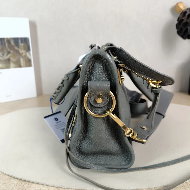 BALENCIAGA Crossbody Bag Classic City Grey Lambskin Mini 24 × 10 × 16 cm — detail view 5 of 11