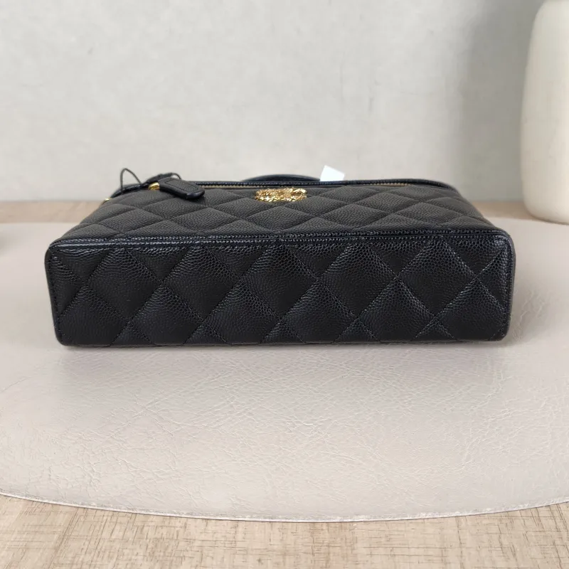 Chanel Crossbody Bag lp Vanity Case Bag Black Calfskin One Size 19.5 × 5 × 17 cm — cover view 5 of 5