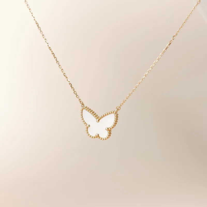 Van Cleef & Arpels Necklace Lucky Alhambra Necklace Pearl · White Mother-of-Pearl18KY ellow Gold One Size42 cm — cover view 7 of 11