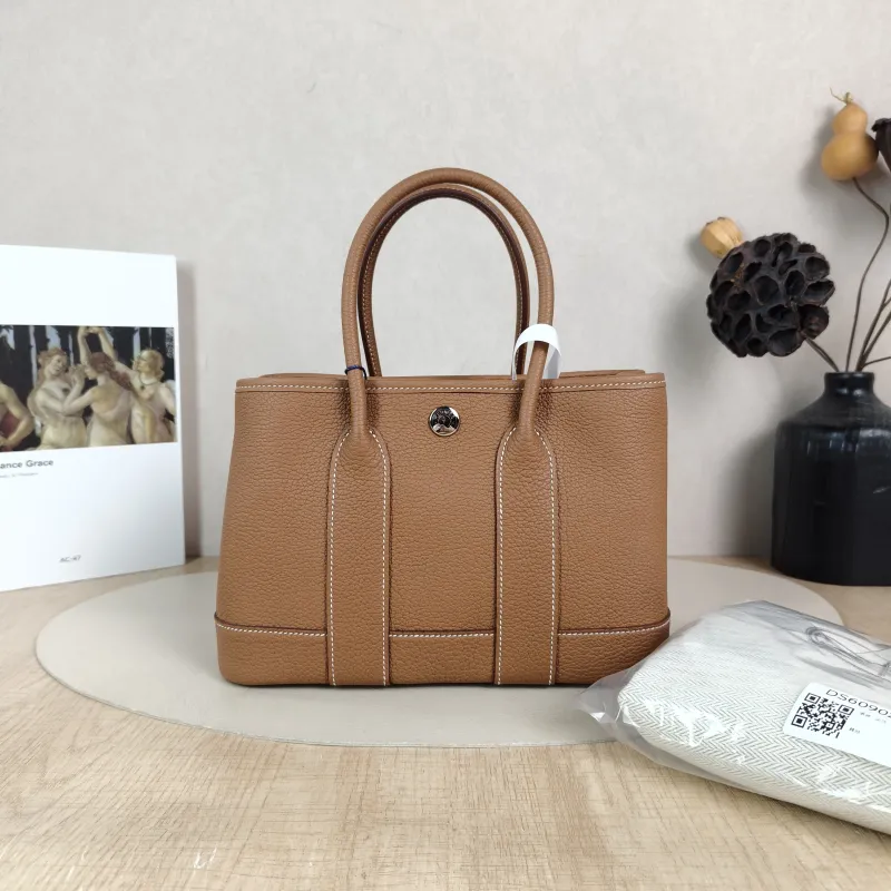 Hermès Top Handle Bag Neo Garden 23 Mini Negonda Calfskin Mini 23 × 10 × 16 cm W — cover view 3 of 6