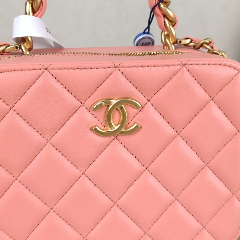 Chanel Crossbody Bag Box Crossbody Bag Pink Lambskin One Size 17 × 7 × 12.5 cm — detail view 9 of 12