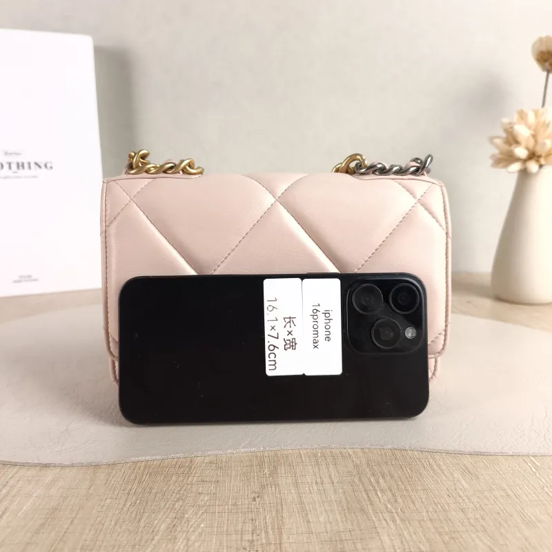 Chanel Crossbody Bag 19Bag WOC Pink SL ambskin Mini 19.2 × 3.5 × 12.3 cm — cover view 2 of 5