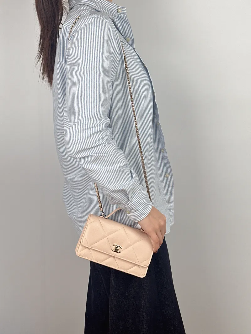 Chanel Crossbody Bag woc Pink Grained Calfskin One Size 19.2 × 3.5 × 12.3 cm — on-model view 3 of 3
