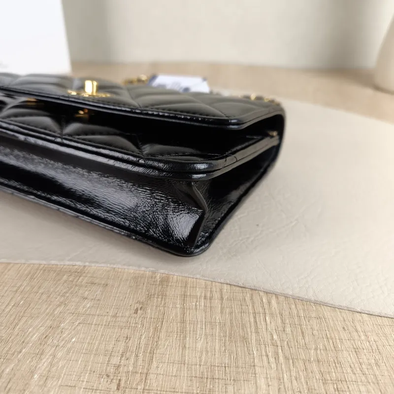 Chanel Crossbody Bag woc Black Waxed Leather One Size 19.2 × 3.5 × 12.3 cm — detail view 2 of 13