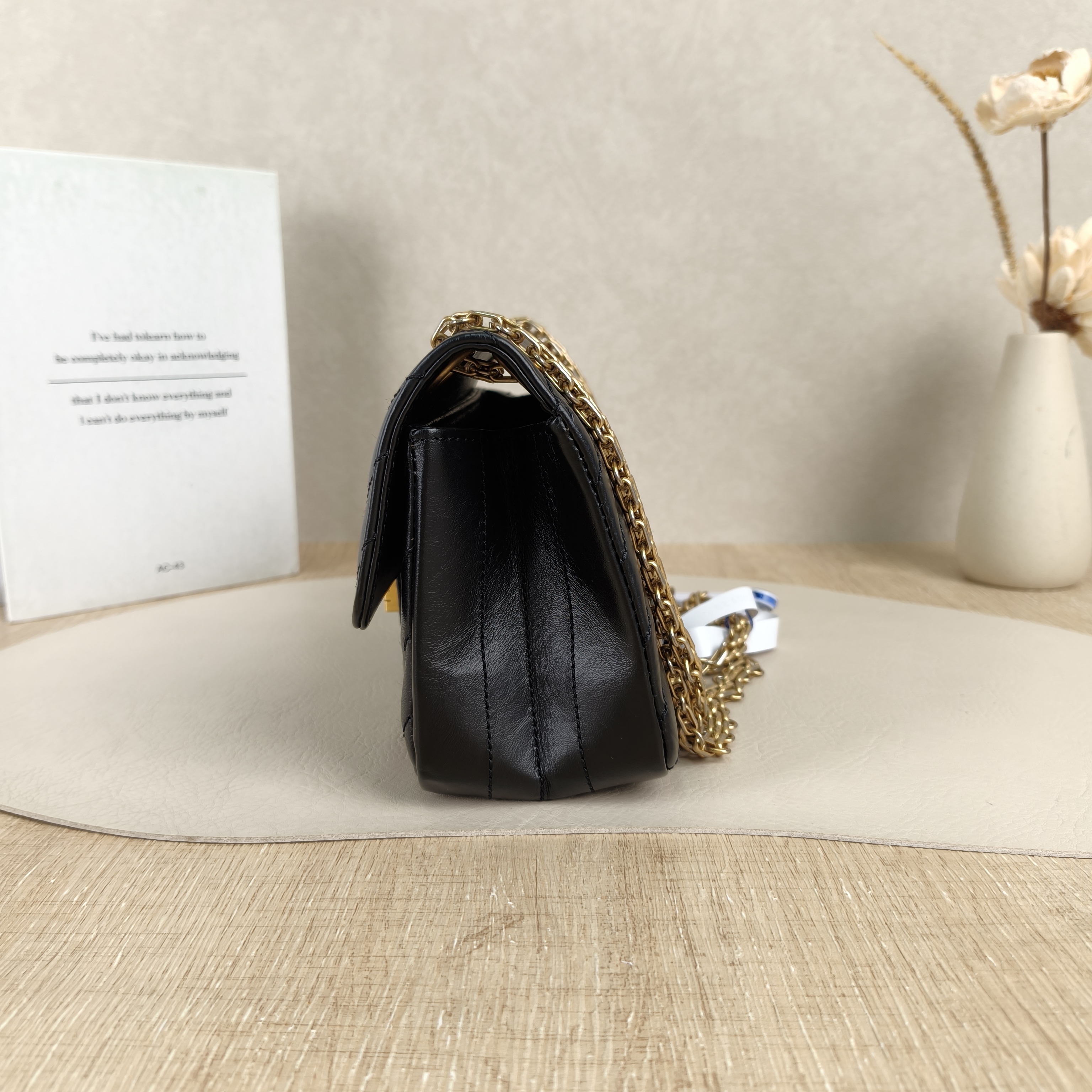 Chanel V 2.55mini Black Calfskin Microchip Edition · 20 × 6 × 15.5 cm — cover view 5 of 8