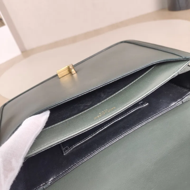 SAINT LAURENT Crossbody Bag Solferino Box Shoulder Bag Green Calfskin Medium23 × 16 × 7 cm — detail view 6 of 11