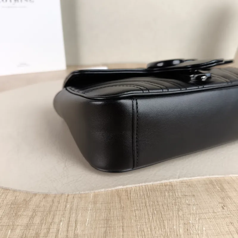 GUCCI Crossbody Bag GG Marmont Small Marmont 22 So Black Black Calfskin Small 22 × 6 × 13 cm — detail view 6 of 10