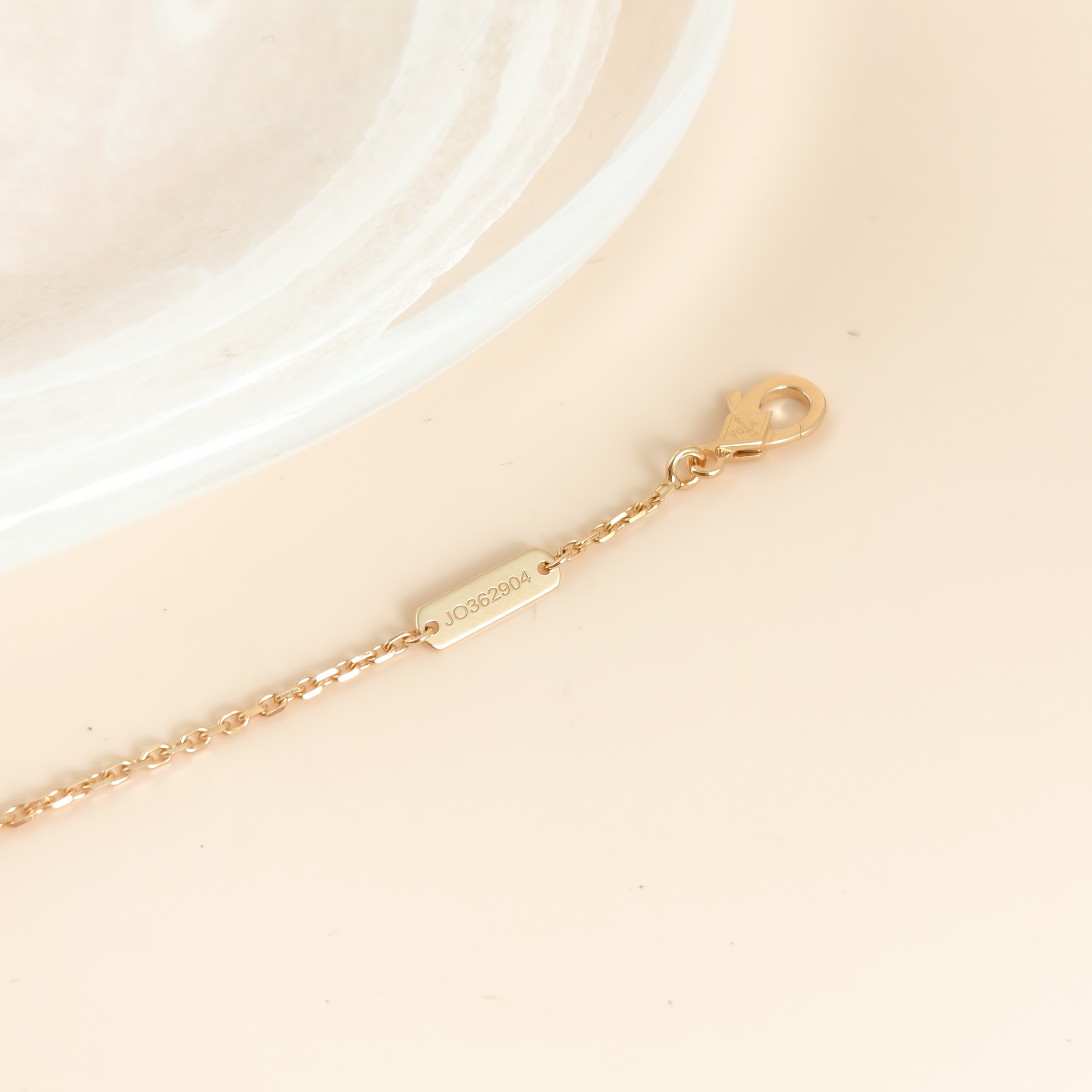 Van Cleef & Arpels Necklace Alhambra Alhambra Collection Necklace 18KY ellow Gold Vintage Small42cm โ cover view 5 of 10