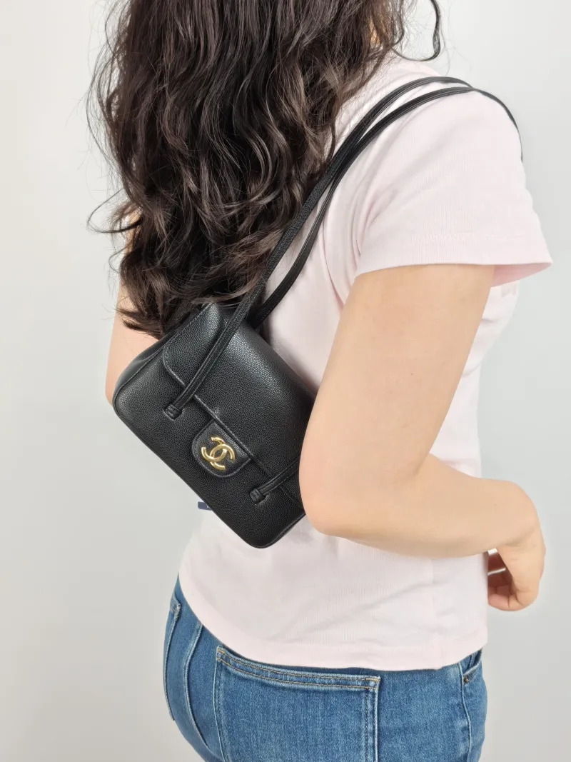 Chanel Crossbody Bag preppy coco Black Grained Calfskin Mini 17 × 5 × 11.5 cm — on-model view 2 of 2