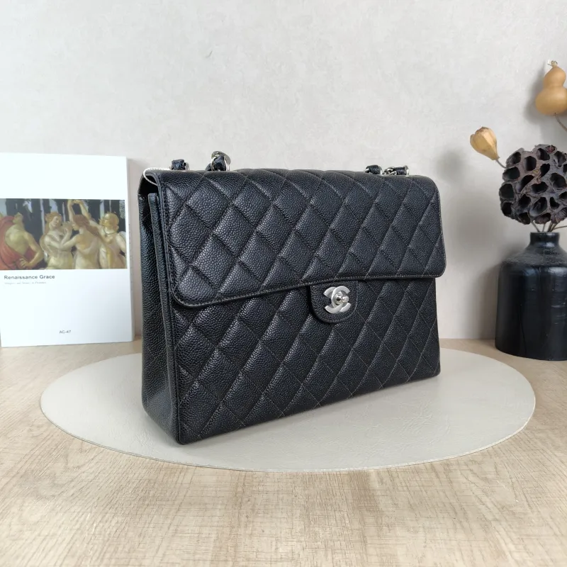 Chanel Crossbody Bagcf Collection Crossbody Bag Black Calfskin One Size30 × 8 × 21.5 cm — cover view 4 of 6