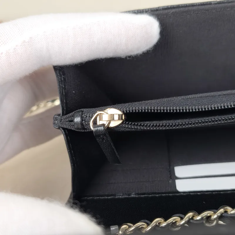 Chanel Crossbody Bag trendy cc woc Black Lambskin Mini 19.2 × 3.5 × 12.3 cm — detail view 7 of 13