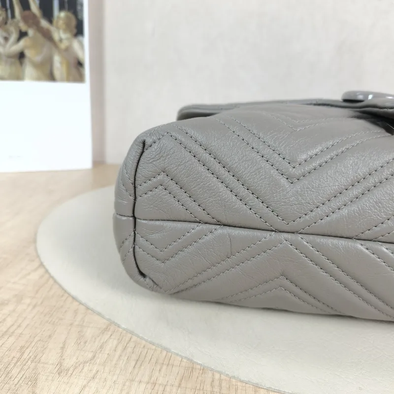 GUCCI Shoulder Bag GG Marmont Marmont Shoulder Bag Grey Calfskin Medium 31 × 8 × 17 cm — detail view 6 of 13