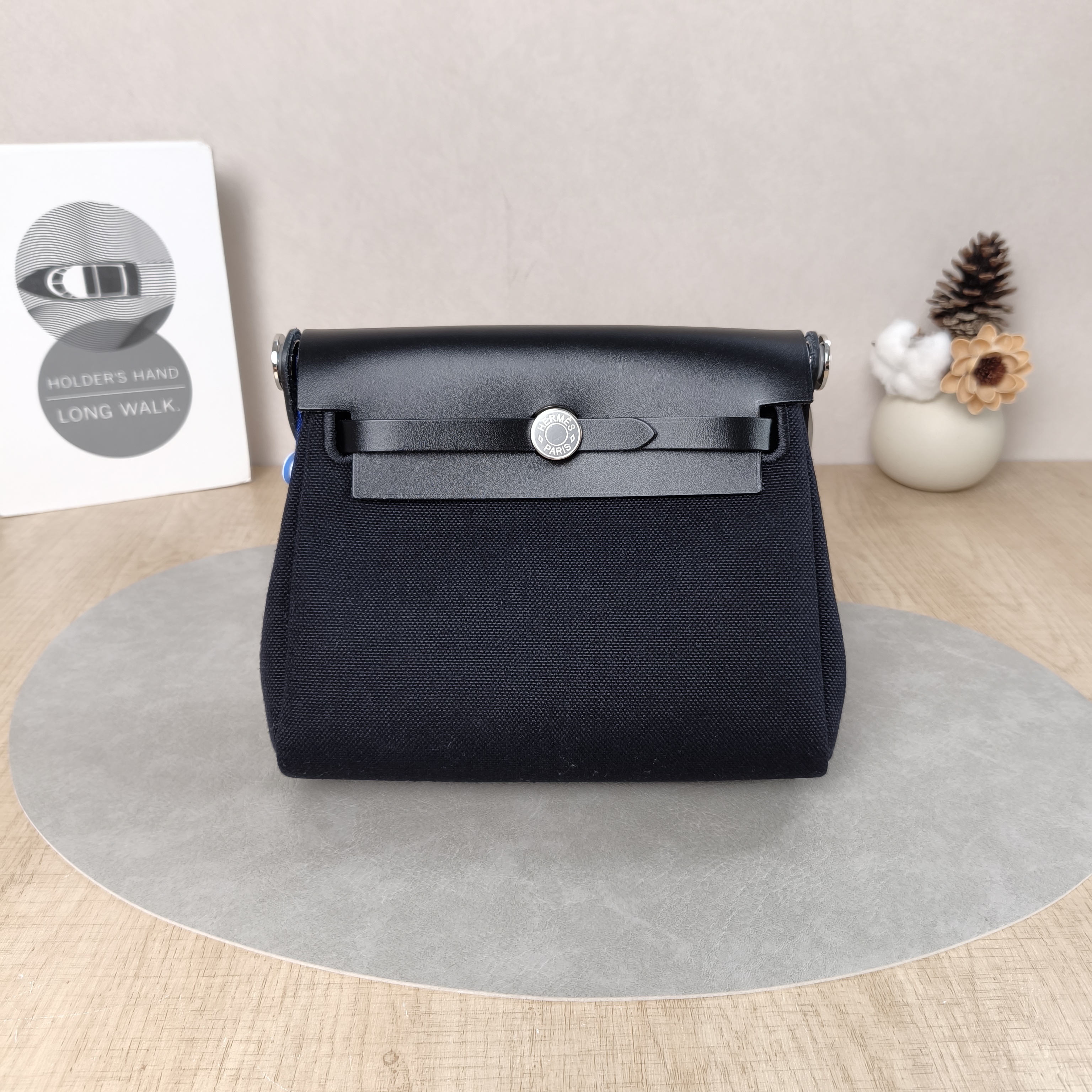 Hermès Crossbody Bag Herbag Zip 20Black Calfskin，Canvasmini20.5 × 7 × 16.5 cm