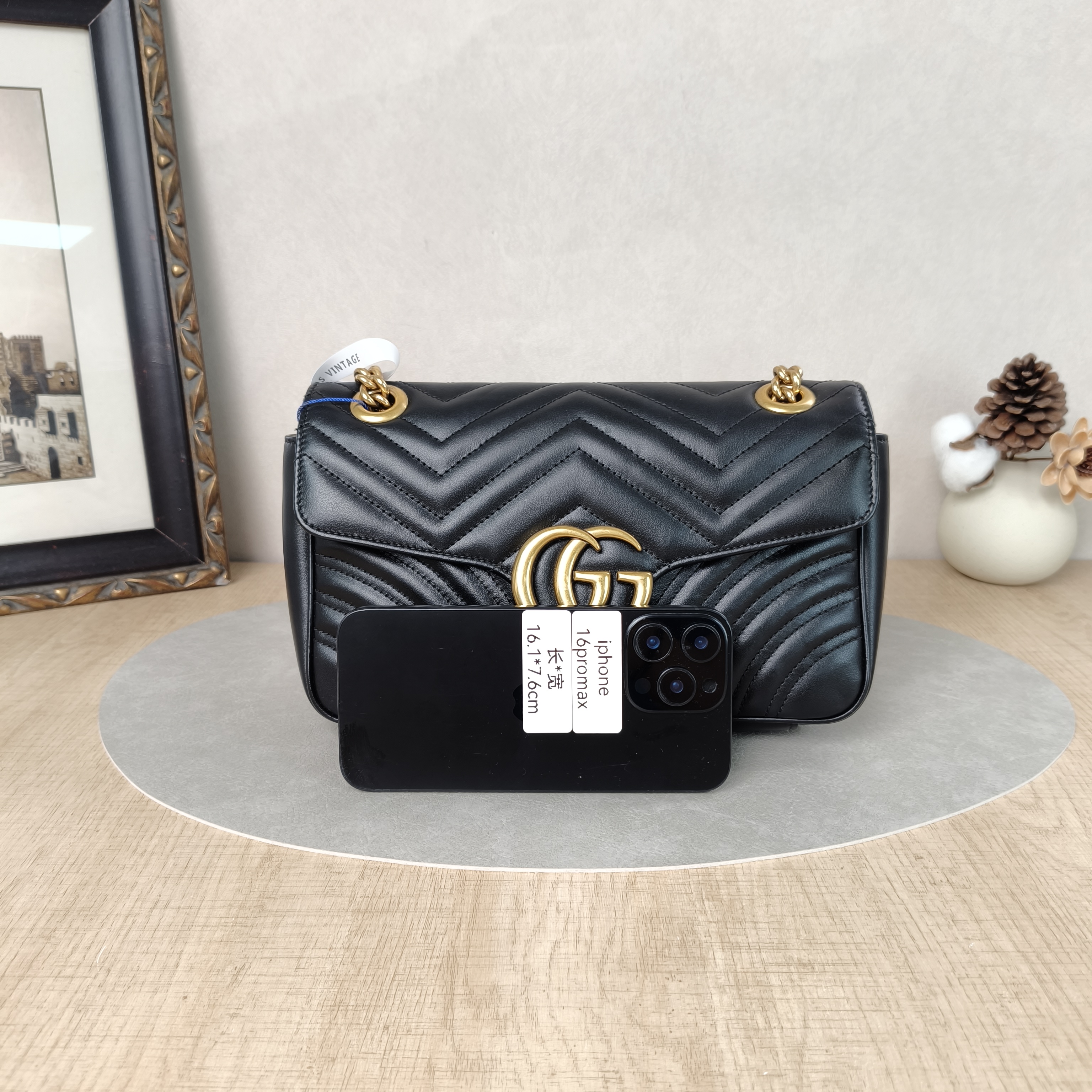 GUCCI Crossbody Bag GG Marmont Medium Marmont 26Black CC alfskin Medium26 × 7 × 15 cm — cover view 2 of 5