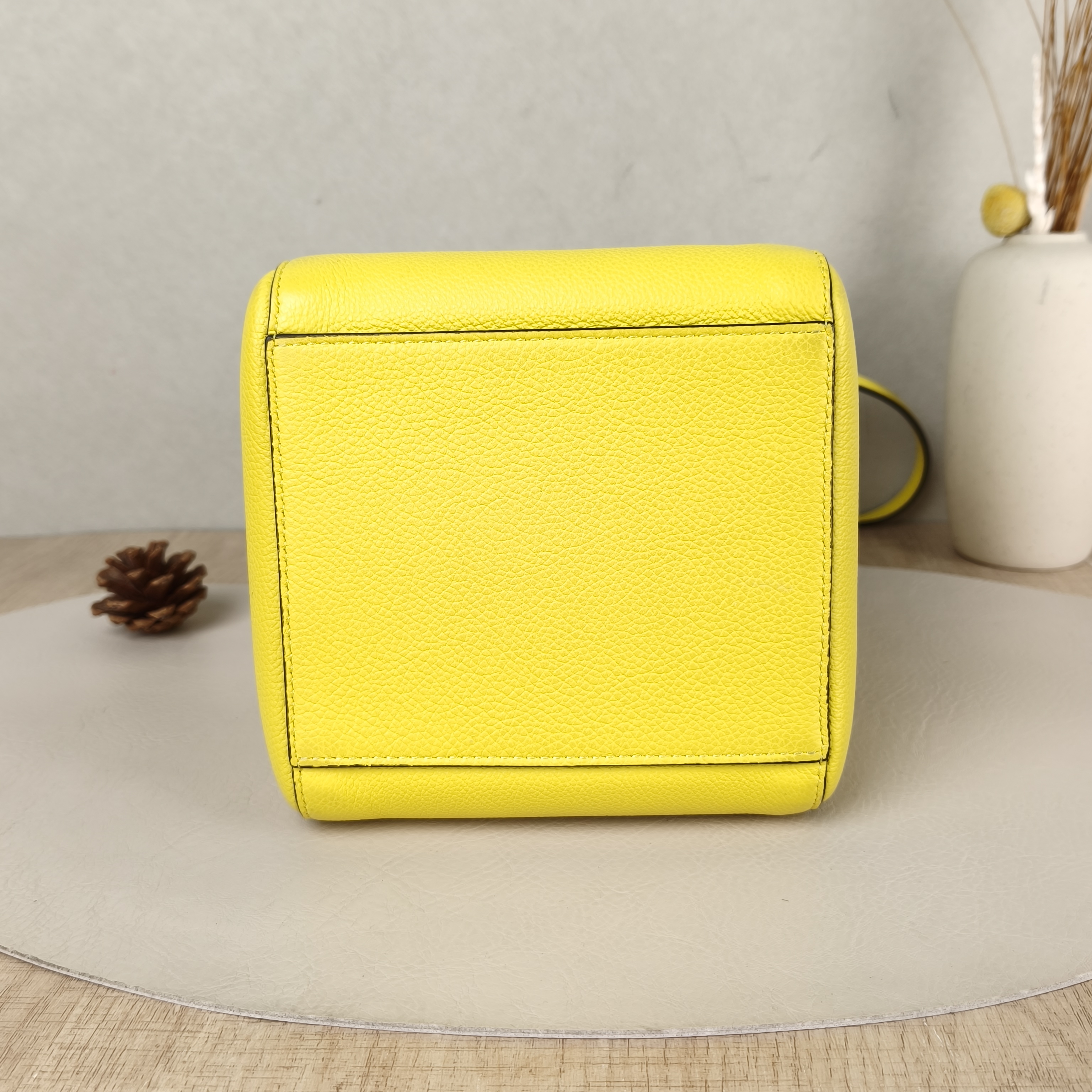 FENDI Top Handle Bagorigami Shoulder Bag Yellow Calfskinmini15 × 15 × 18.5 cm — cover view 3 of 5