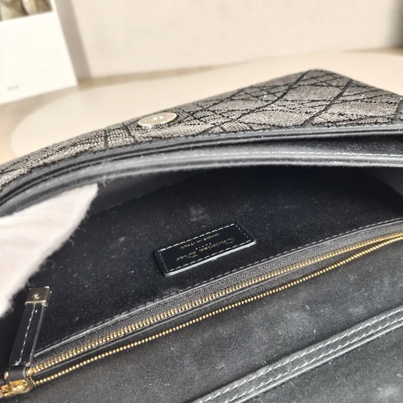 DIOR Shoulder Bag My Chain Bag Black 24 × 6.5 × 15 cm — detail view 12 of 13