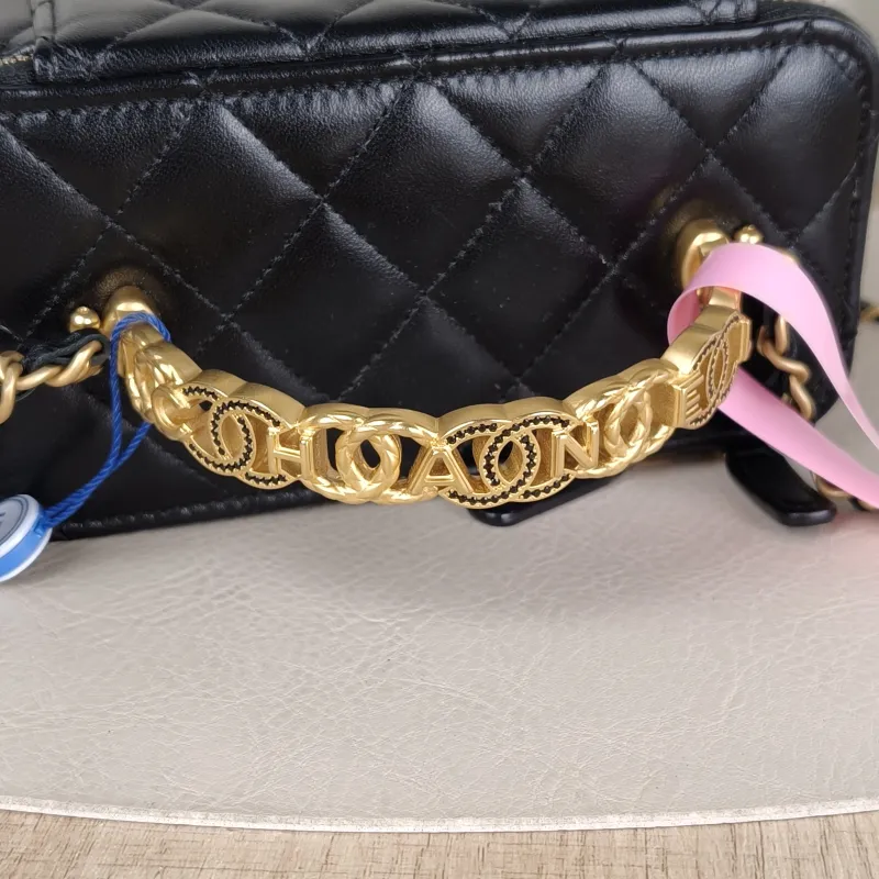 Chanel Crossbody Bag Edition Black Lambskin Mini 16 × 8 × 9.5 cm — detail view 10 of 13
