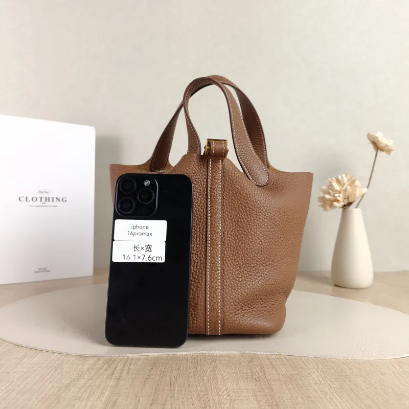 Hermès Top Handle Bag Picotin Lock 18 18 TC Calfskin Small 18 × 13 × 19 cm B — cover view 6 of 6