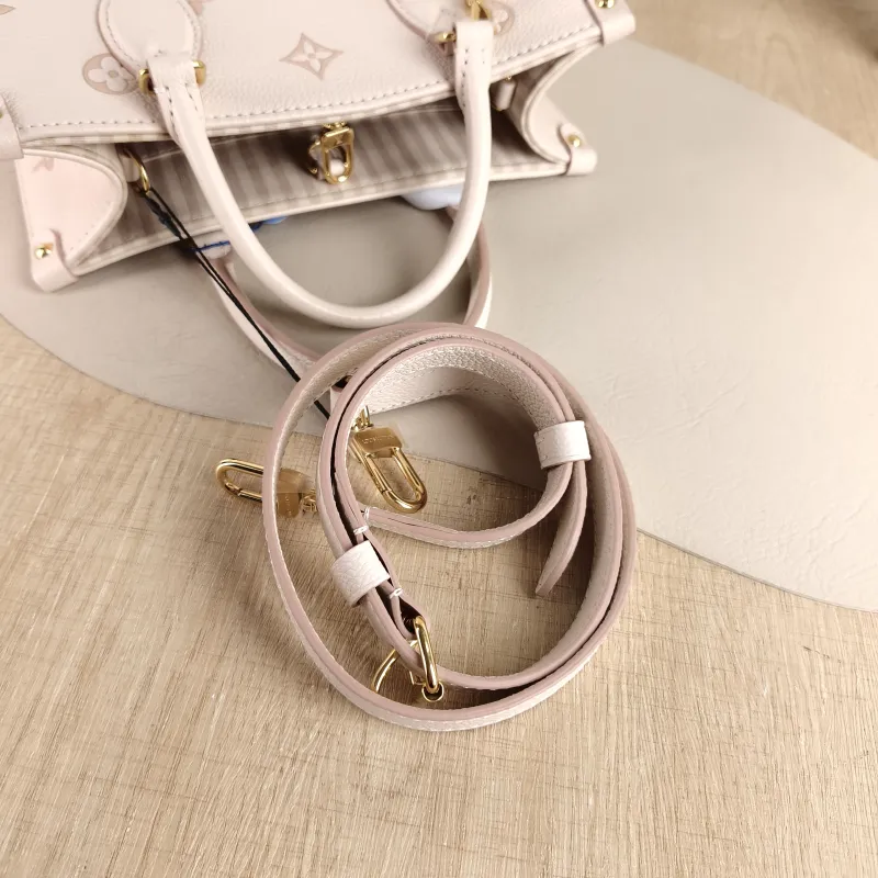 Louis Vuitton Shoulder Bag Onthego Beige · Pink Empreinte Embossed Calfskin Small 25 × 11.5 × 19 cm — detail view 5 of 12