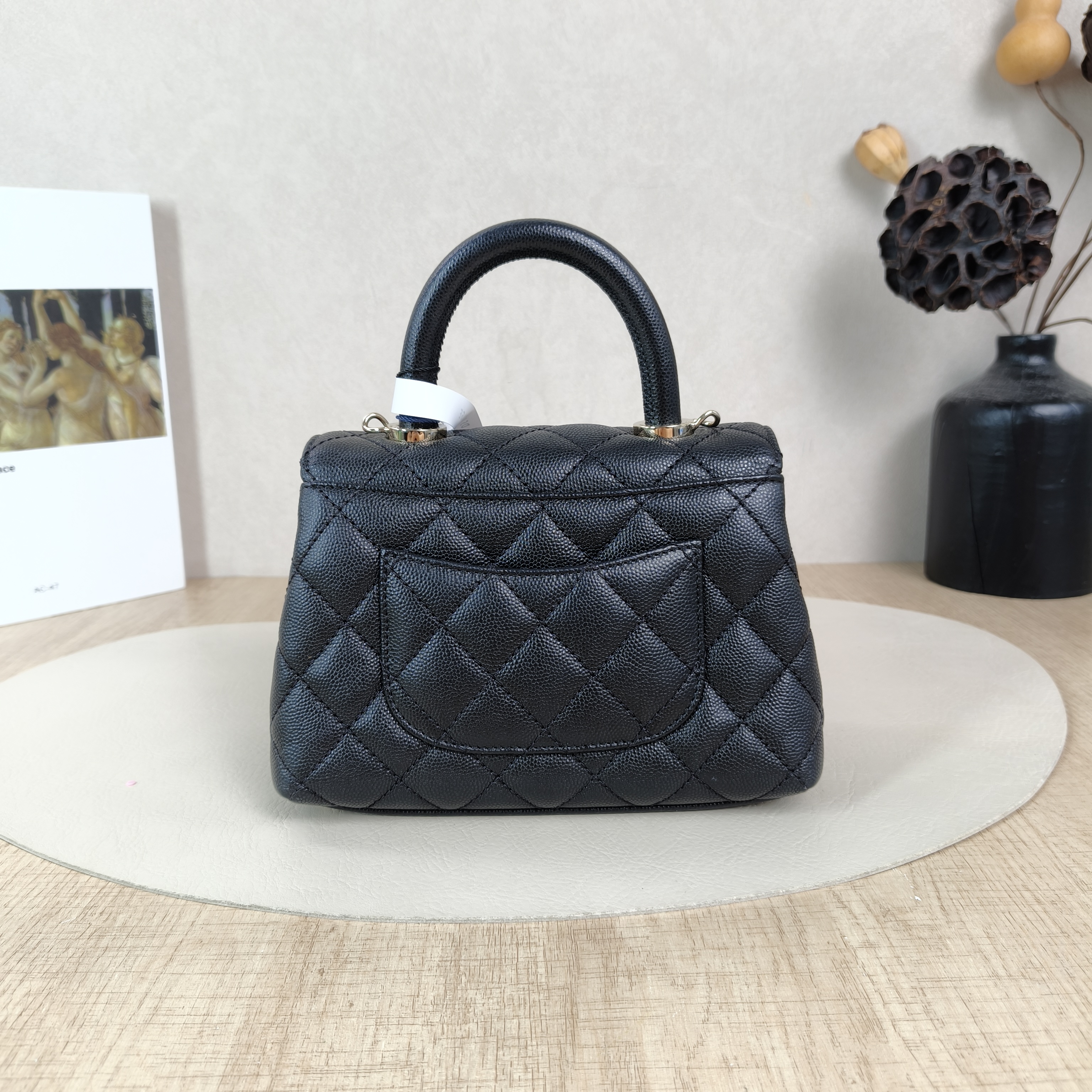 Chanel Top Handle Bag Coco HandleBlack Grained Calfskin19 × 9 × 13 cm — cover view 2 of 6