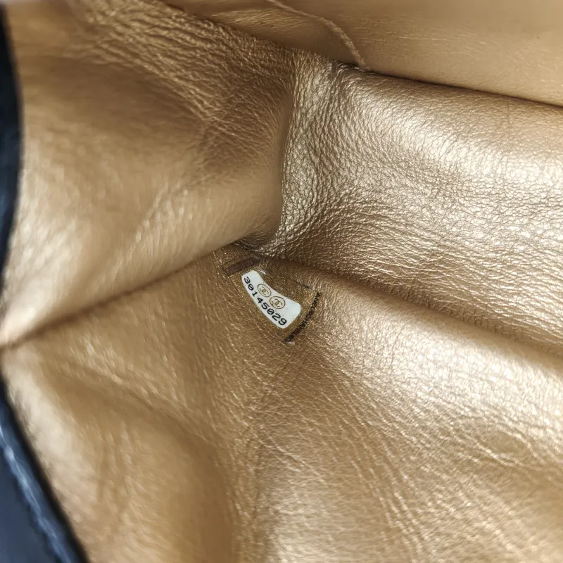 Chanel Crossbody Bag Classic Flap Large Mini CF Mini Blue Lambskin mini20 × 6 × 12 cm — detail view 9 of 15