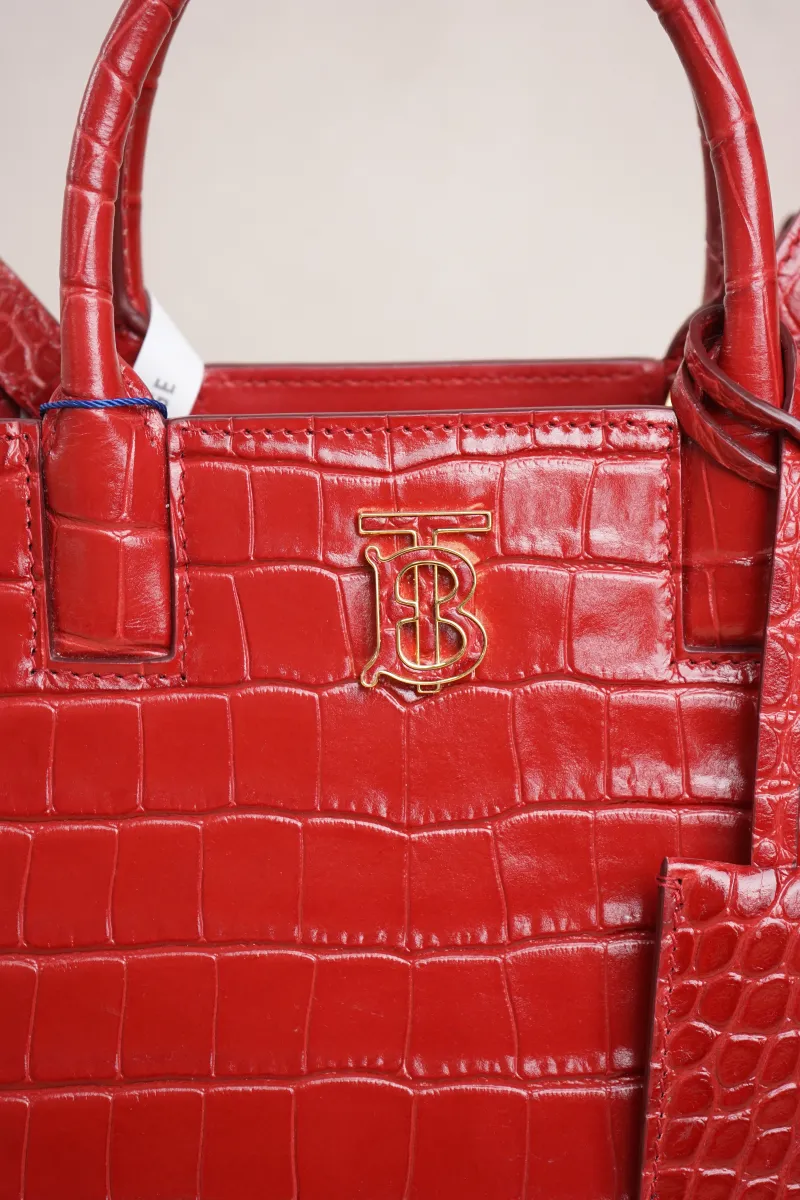 BURBERRY Crossbody Bag Top Handle Crossbody Bag Red Calfskin One Size27 × 11 × 20 cm — detail view 13 of 18