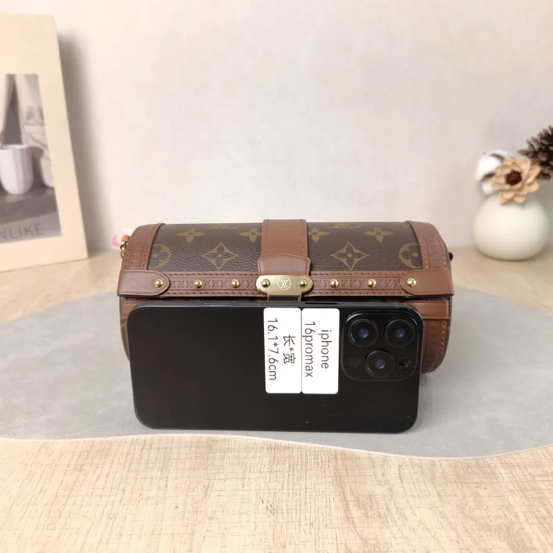 Louis Vuitton Crossbody Bag Papillon Trunk Monogram PVC Small 19 × 9 × 9 cm — cover view 2 of 5