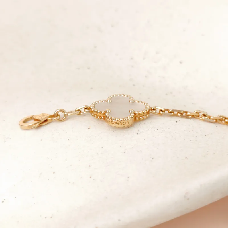 Van Cleef & Arpels Bracelet Alhambra Alhambra Collection Five-Motif Bracelet Pearl · White Mother-of-Pearl 18KY ellow Gold Vintage Small 19cm — cover view 9 of 10