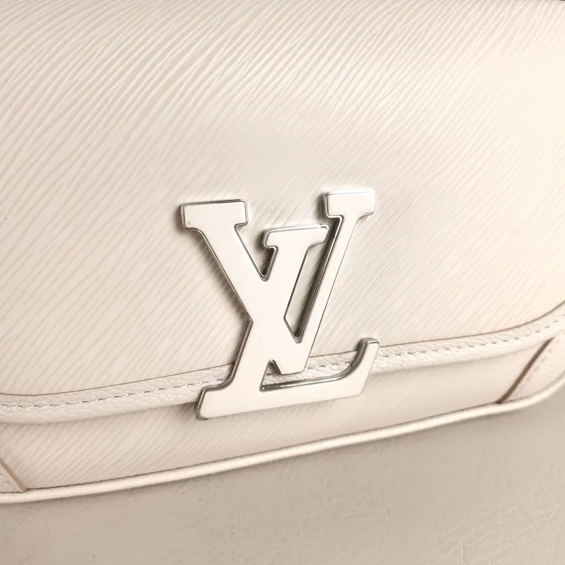 Louis Vuitton Shoulder Bag BUCI Beige Epi Embossed Calfskin One Size 24.5 × 9 × 15.5 cm — detail view 2 of 11