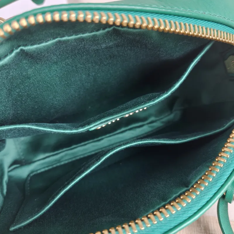 Miumiu Top Handle Bag Arcadie MatelasséCollection Edition Green Lambskin Small 19 × 6 × 13 cm — detail view 8 of 11