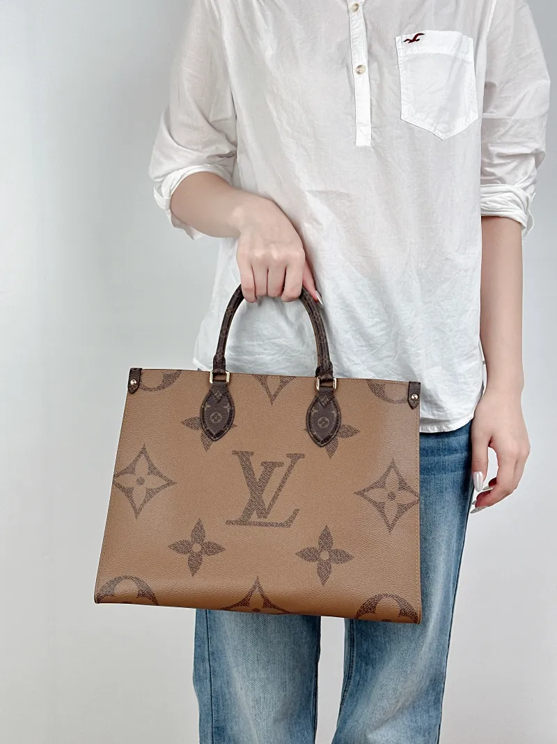 Louis Vuitton Shoulder Bag Onthego Medium Monogram PVC Medium35 × 14 × 27 cm — on-model view 1 of 2