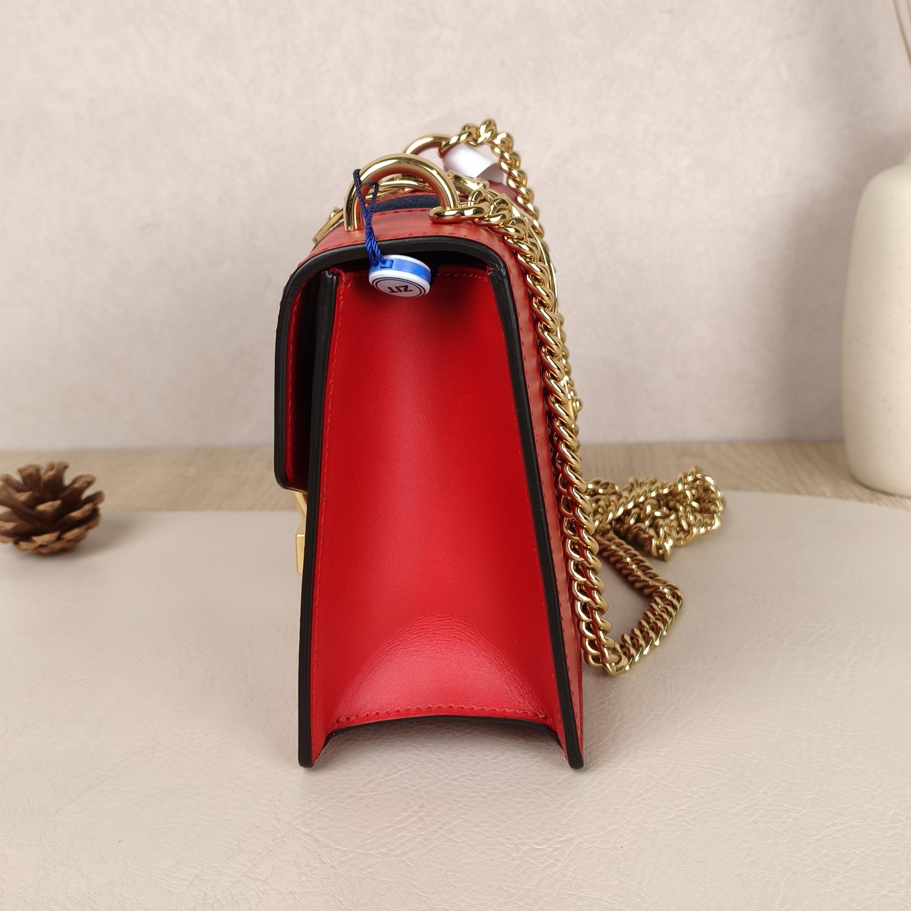 GUCCI Crossbody Bag Red Calfskinmini — cover view 3 of 8