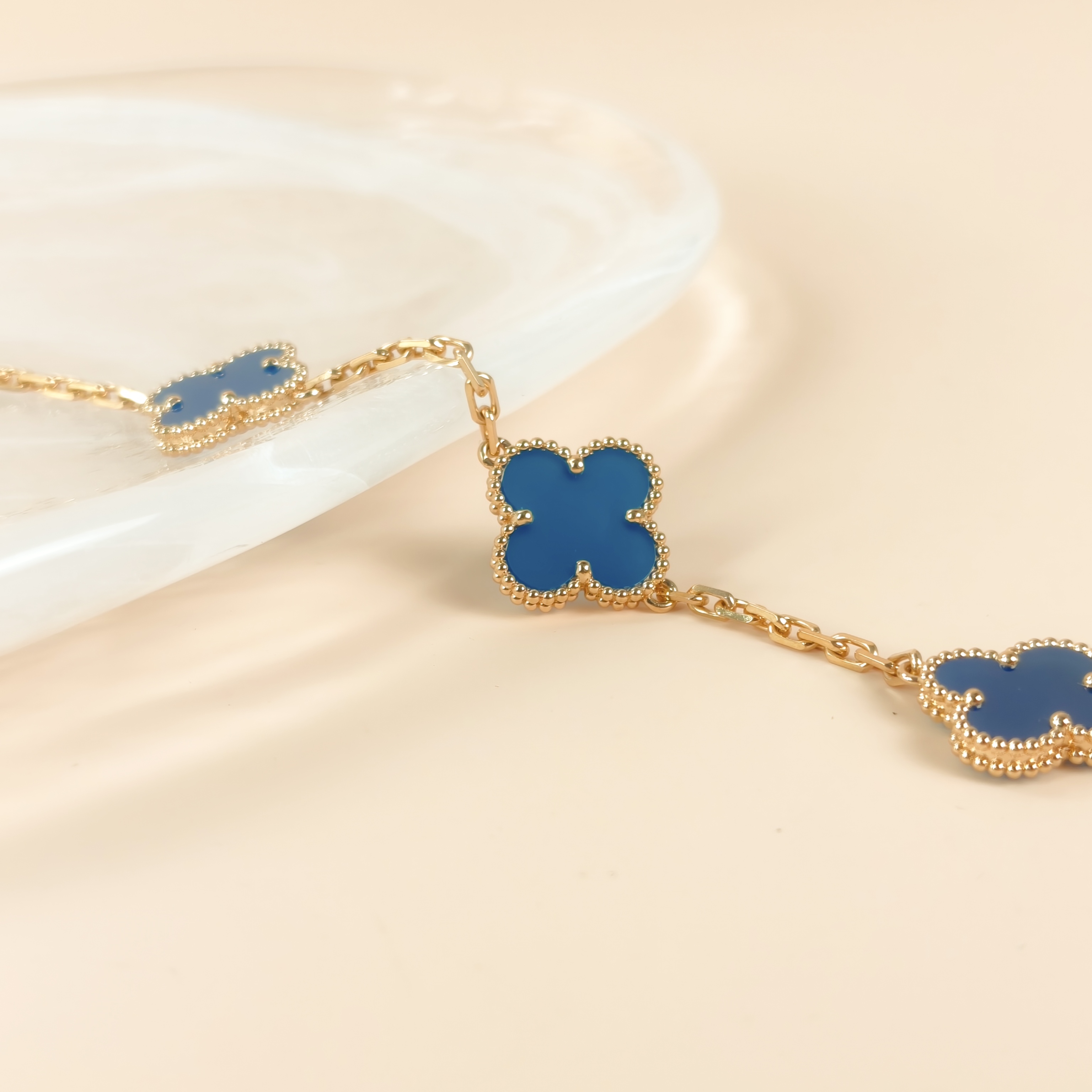 Van Cleef & Arpels Bracelet Alhambra Alhambra Collection Five-Motif Bracelet 18KY ellow Gold Vintage Small19cm โ cover view 6 of 8