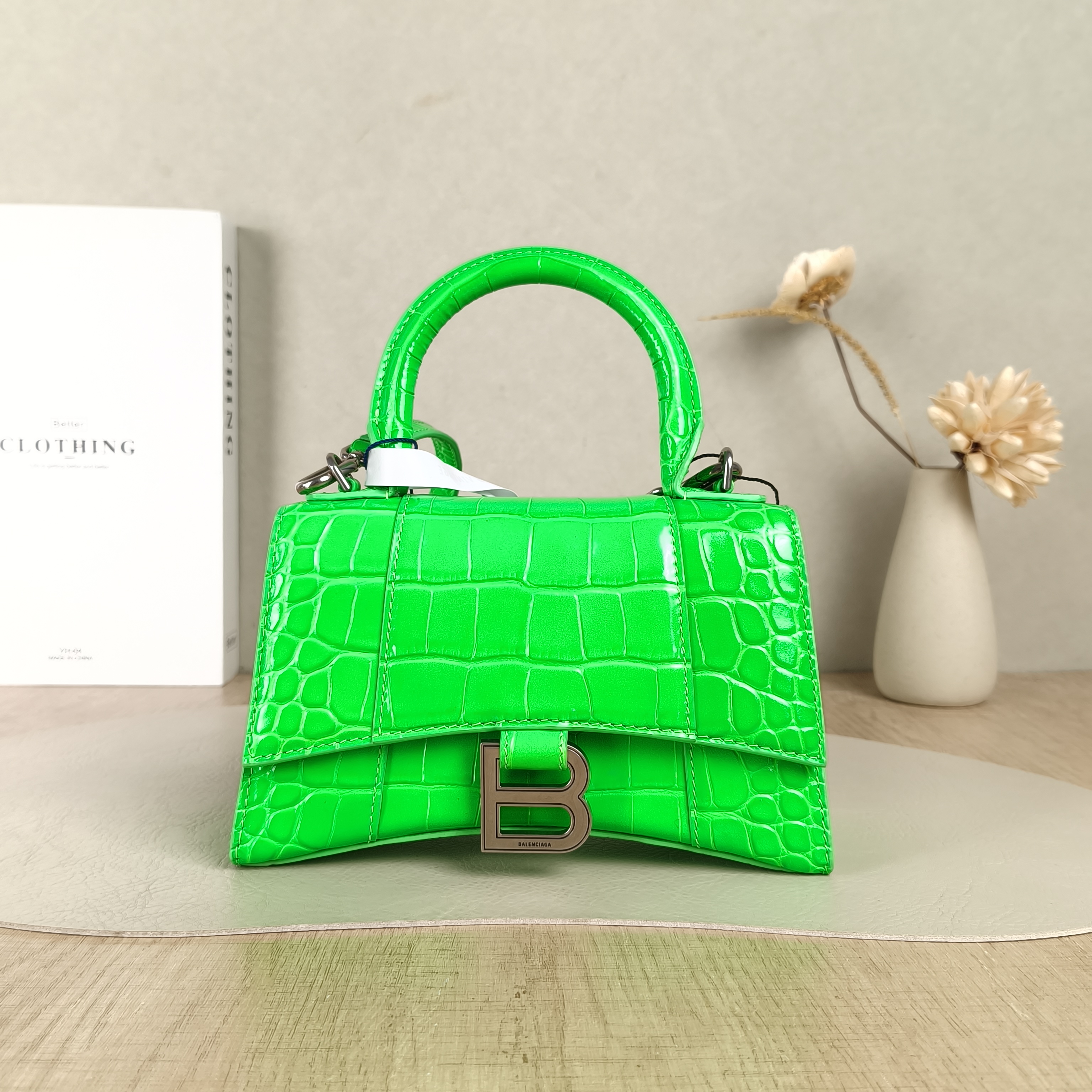 BALENCIAGA Crossbody Bag Hourglass Hourglass Bag Calfskinmini19 × 5 × 12 cm