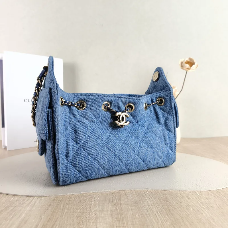 Chanel Crossbody Bag 25Bag Blue Mini 20 × 12.5 × 22 cm — cover view 2 of 5