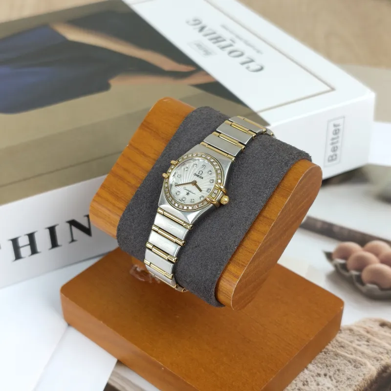 OMEGA Watch Collection Watch One Size 22.5mm — cover view 6 of 9
