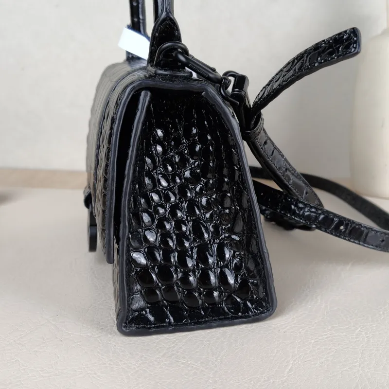 BALENCIAGA Crossbody Bag Hourglass Hourglass Bag Black Calfskinmini19 × 5 × 12 cm — detail view 5 of 13