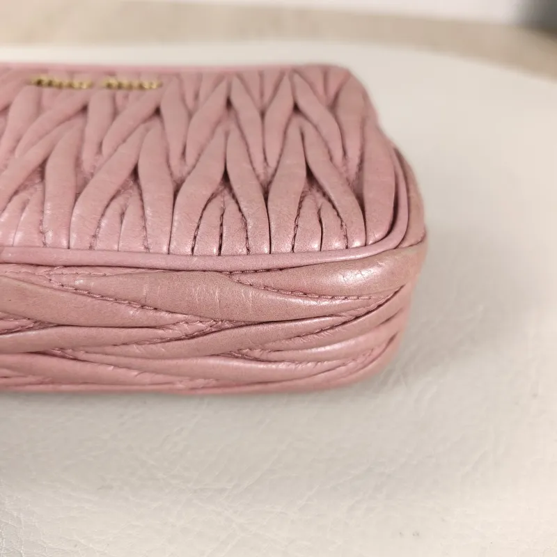 Miumiu Shoulder Bag Camera Bag Pink Lambskin 16 × 4 × 9 cm — detail view 8 of 9