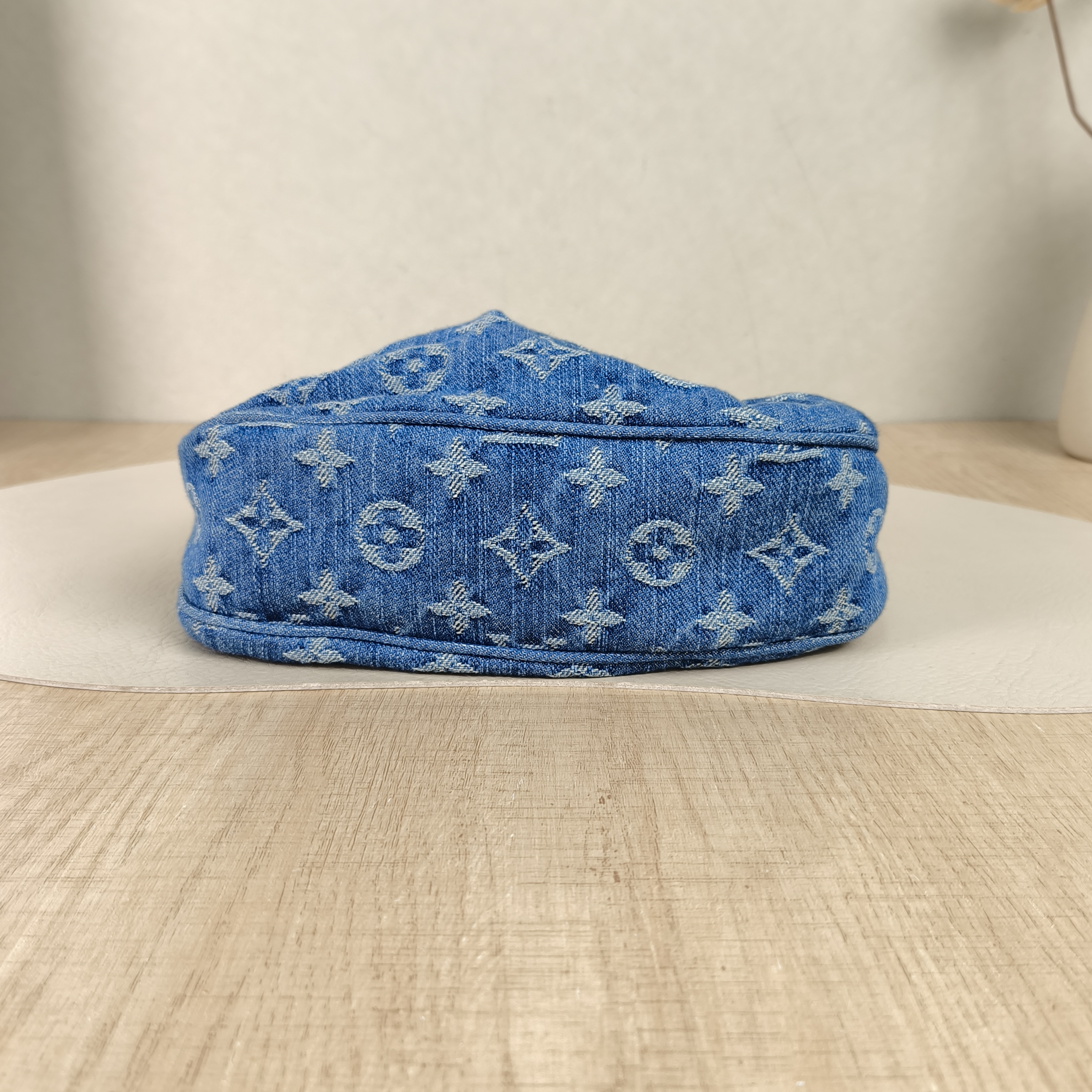 Louis Vuitton Shoulder Bag Pochette Valley Blue One Size21 × 7 × 15 cm — cover view 3 of 6