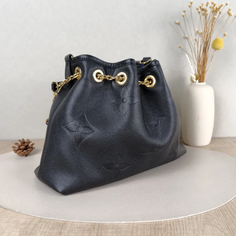 Louis Vuitton Crossbody Bag BUNDLE Black Empreinte Embossed Calfskin Monogram Medium28 × 11.5 × 20 cm — cover view 4 of 5