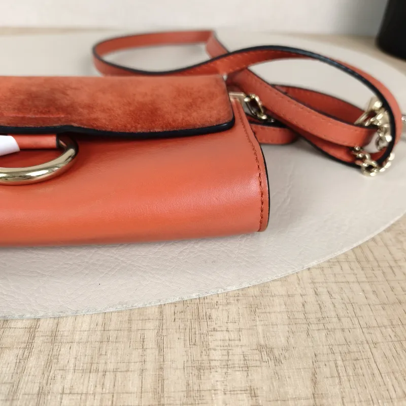 Chloé Shoulder Bag faye Crossbody Bag Red Calfskin 18 × 3 × 10 cm — detail view 6 of 11