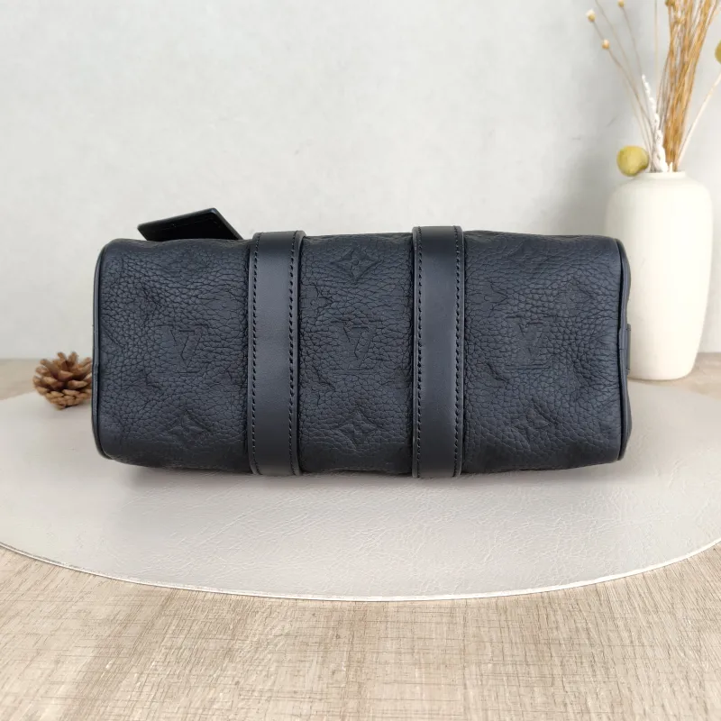 Louis Vuitton Crossbody Bag Keepall 25 Taurillon Embossed Calfskin Monogram Medium25 × 11 × 15 cm — cover view 4 of 5