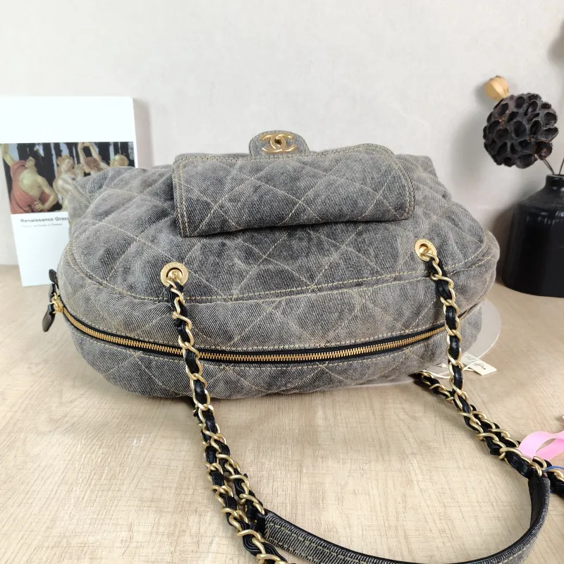 Chanel Crossbody Bag Bowling Bag Grey One Size 43 × 15 × 27 cm — detail view 6 of 10