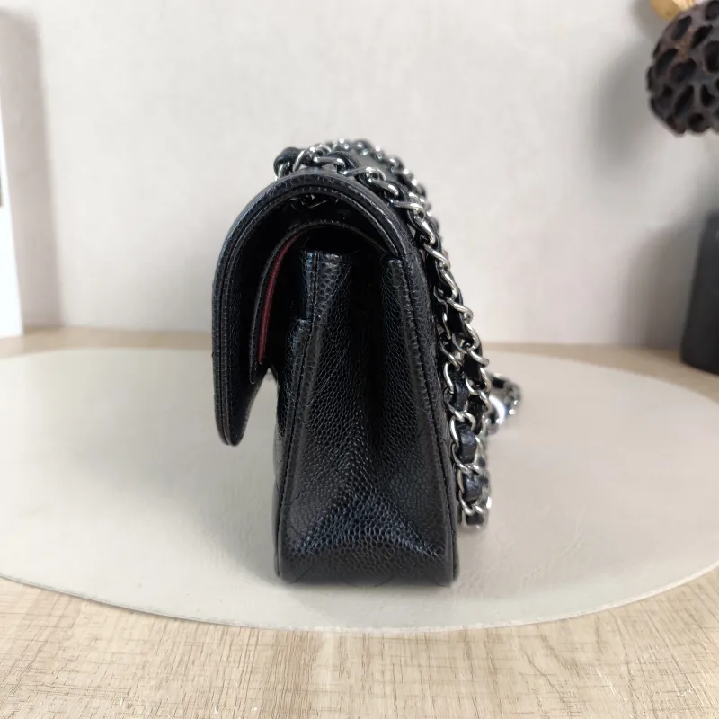 Chanel Crossbody Bag Classic Flap CF Black Grained Calfskin Small 23 × 6 × 14.5 cm Conditioned — detail view 12 of 13