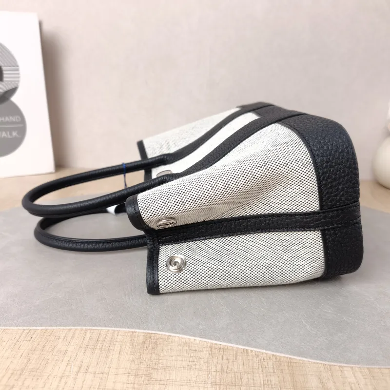 Hermès Top Handle Bag Neo Garden 23 Mini Black · Beige Canvas · Negonda Calfskin Mini 23 × 10 × 16 cm G — detail view 2 of 11