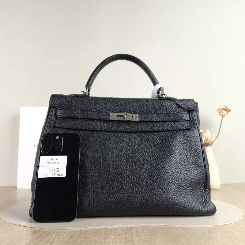 Hermès Crossbody Bag kelly 35 Black Togo Calfskin One Size 35 × 12 × 24 cm M Conditioned — cover view 4 of 5