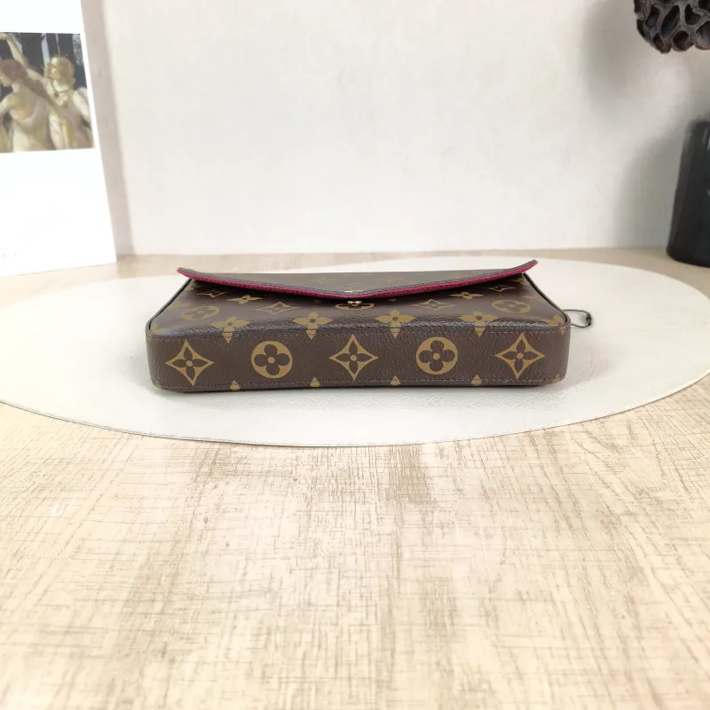 Louis Vuitton Crossbody Bag Pochette Félicie Monogram PVC Small 21 × 3 × 12 cm — cover view 3 of 5