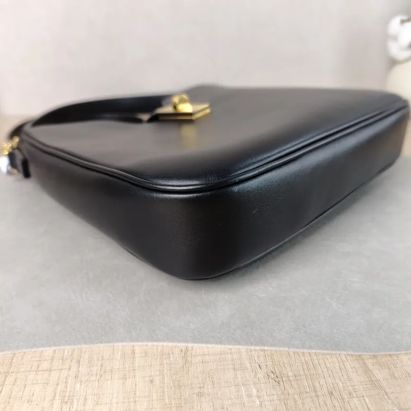 CELINE Shoulder Bag CAMILLE 16 SOFT Shoulder Bag Black Calfskin Small 24.5 × 5 × 21.5 cm — detail view 1 of 14