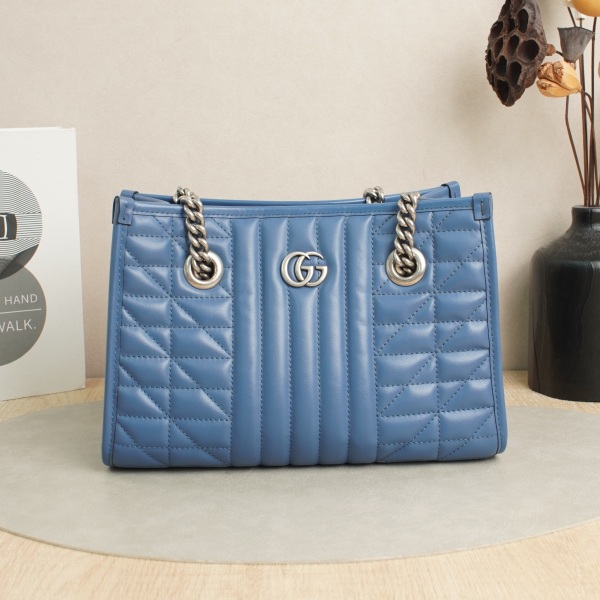 GUCCI GG Marmont Chain Bag Blue Calfskin · 26.5 × 11 × 19 cm