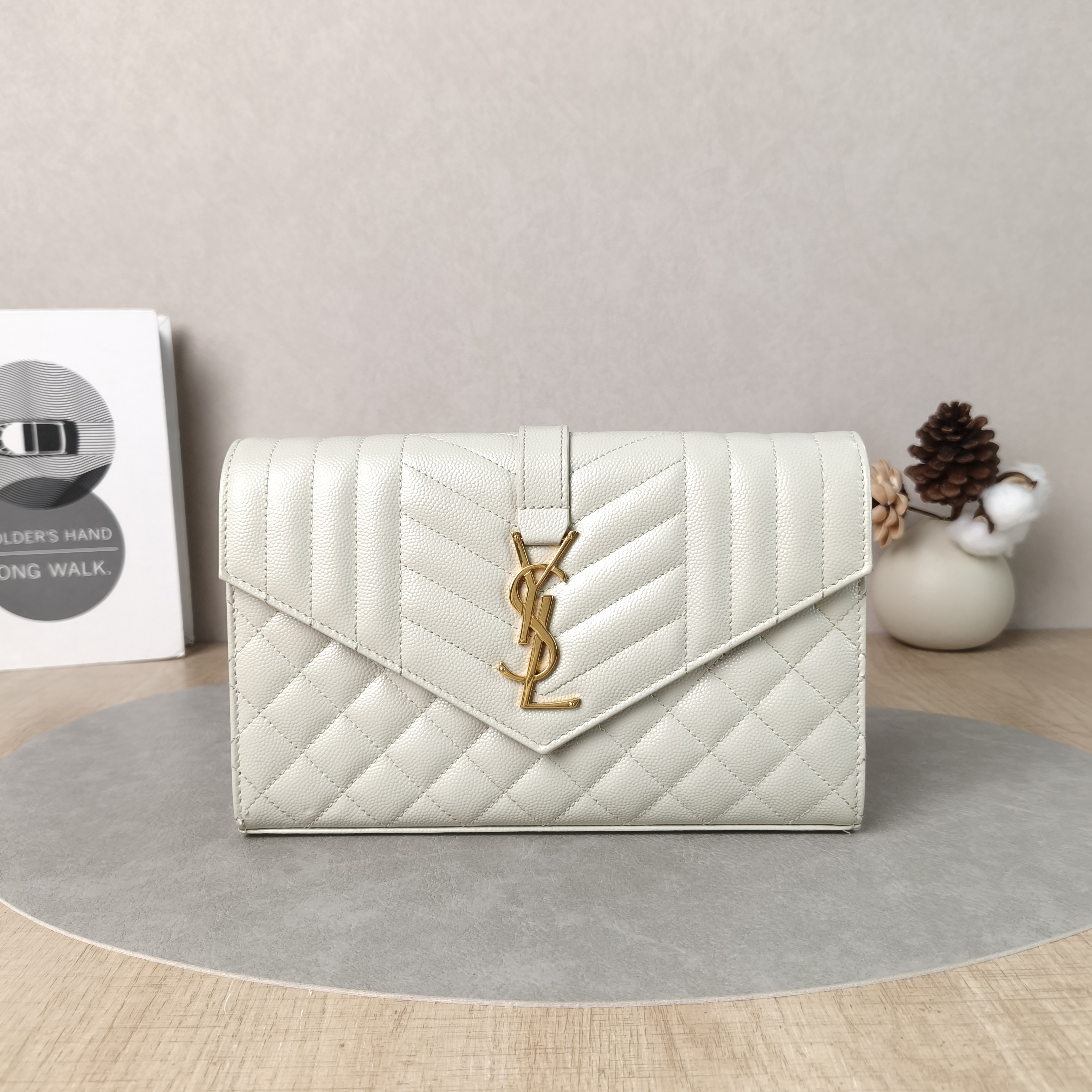 SAINT LAURENT Crossbody Bag ENVELOPE White Calfskin Small21 × 6 × 13 cm